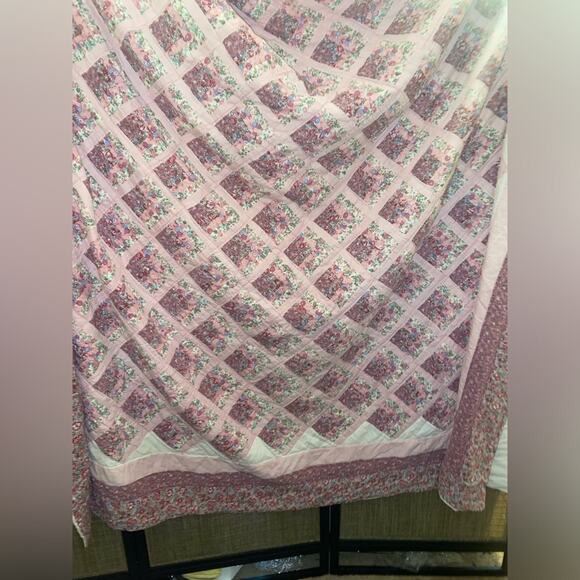 Bedding | Vintage Handmade Pink Floral Patchwork Quilt | Poshmark